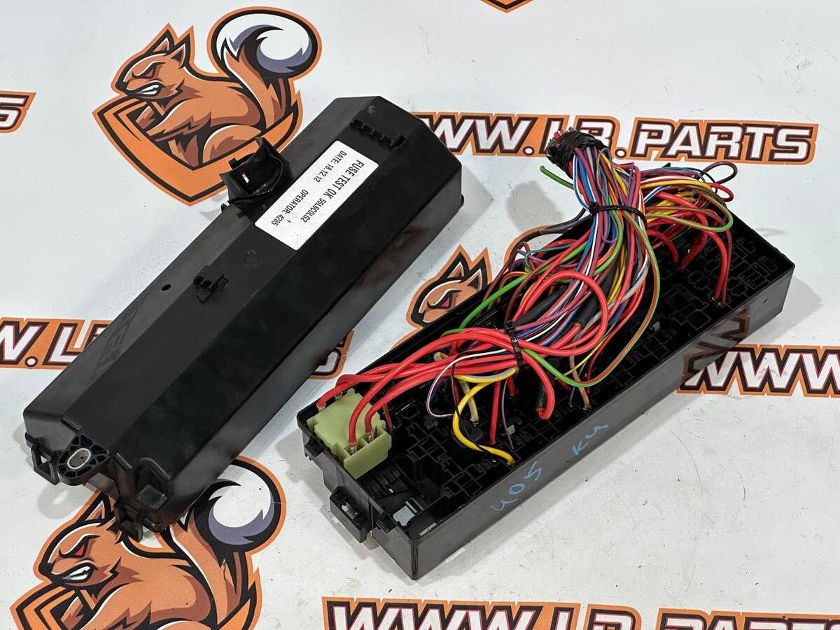 CK5214A067AB Used fuse box Range Rover L405 (2013-2021)